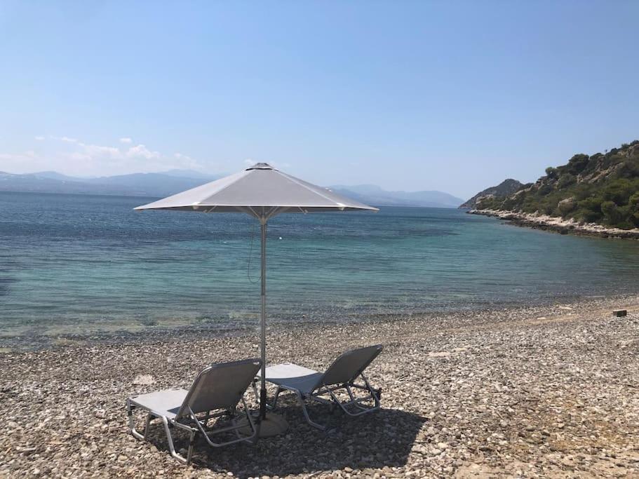 House By The Sea At Skaloma, Loutraki Villa Hồ Vouliagmeni Ngoại thất bức ảnh