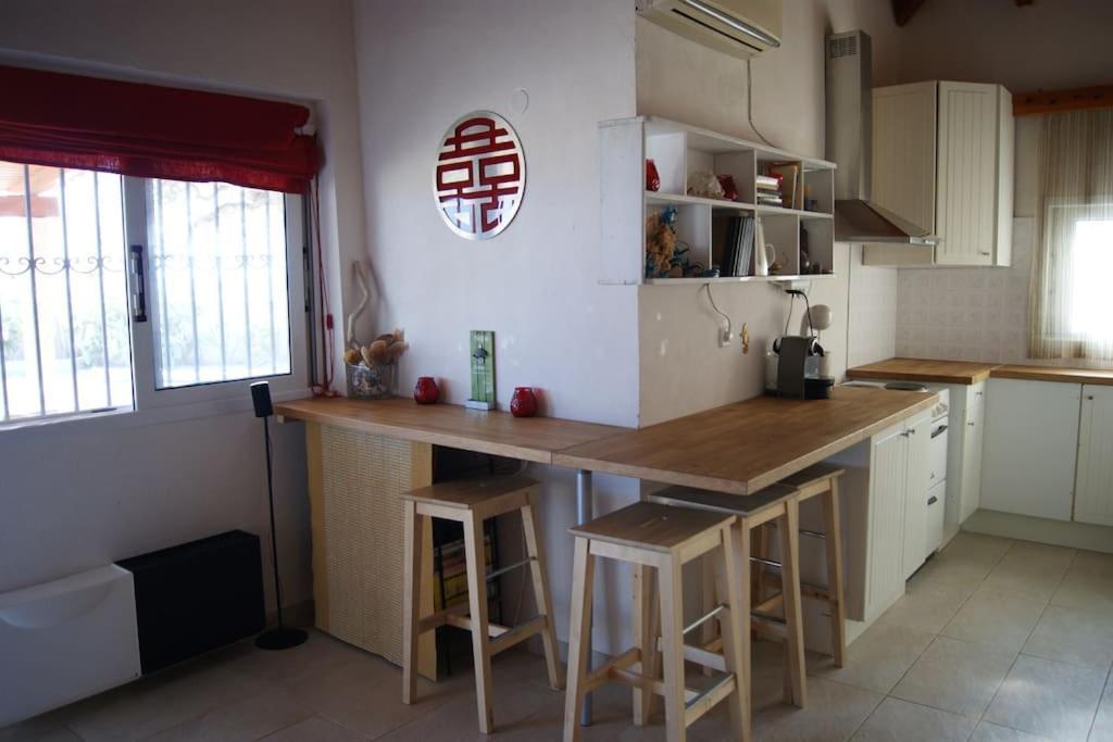 House By The Sea At Skaloma, Loutraki Villa Hồ Vouliagmeni Ngoại thất bức ảnh